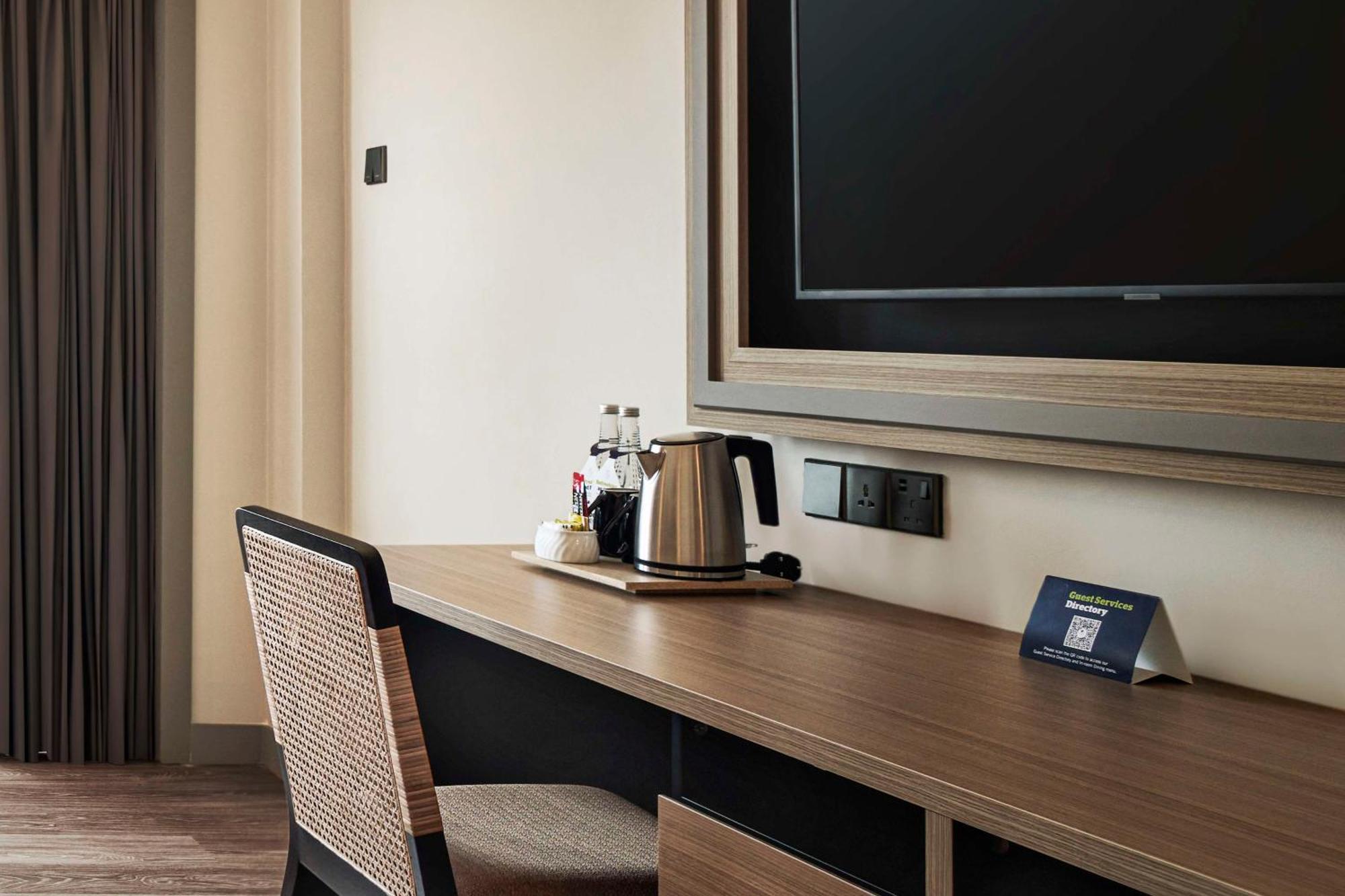 Doubletree By Hilton Damai Laut Hotel Lumut Exterior photo